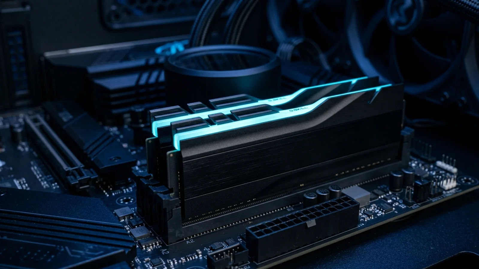 Memoria RAM DDR5 durante diagnóstico de pantallazos azules y estabilidad XMP EXPO
